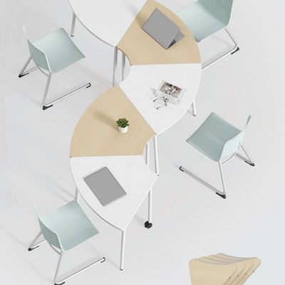 現代のデザイン 折りたたみ訓練テーブル 長い移動式スプライシング会議テーブル